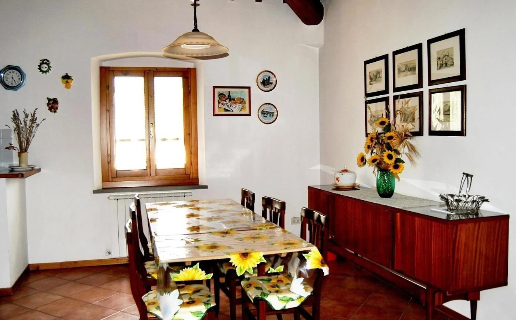 度假居 Charmantes Ferienhaus In Piani Della Rugginosa Mit Grossem Garten 雷杰洛 意大利